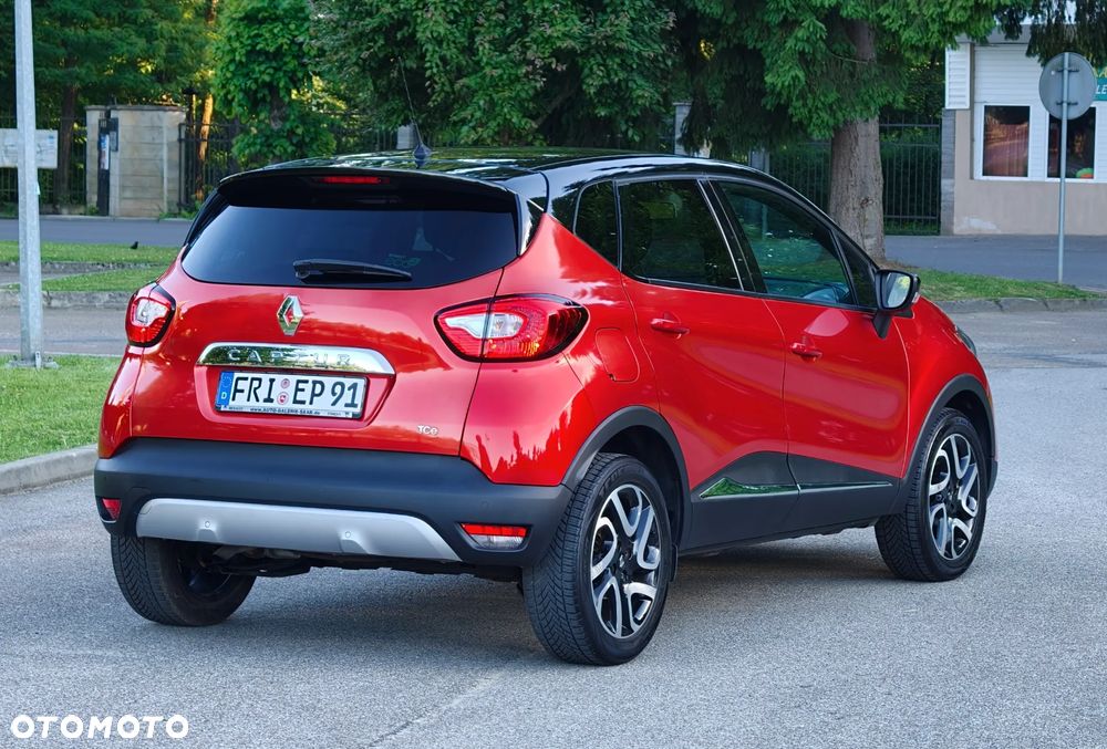 Renault Captur 0.9 Energy TCe Helly Hansen - 9