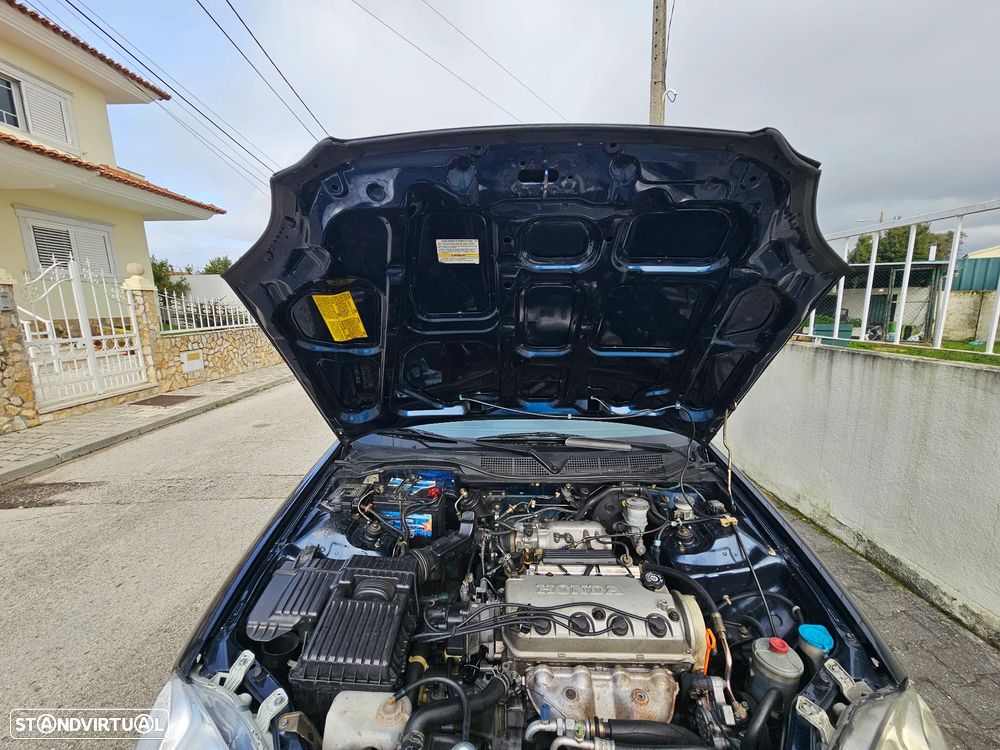 Honda Civic 1.5i LS - 15