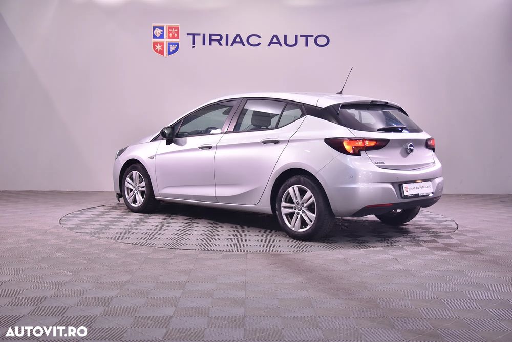 Opel Astra - 3