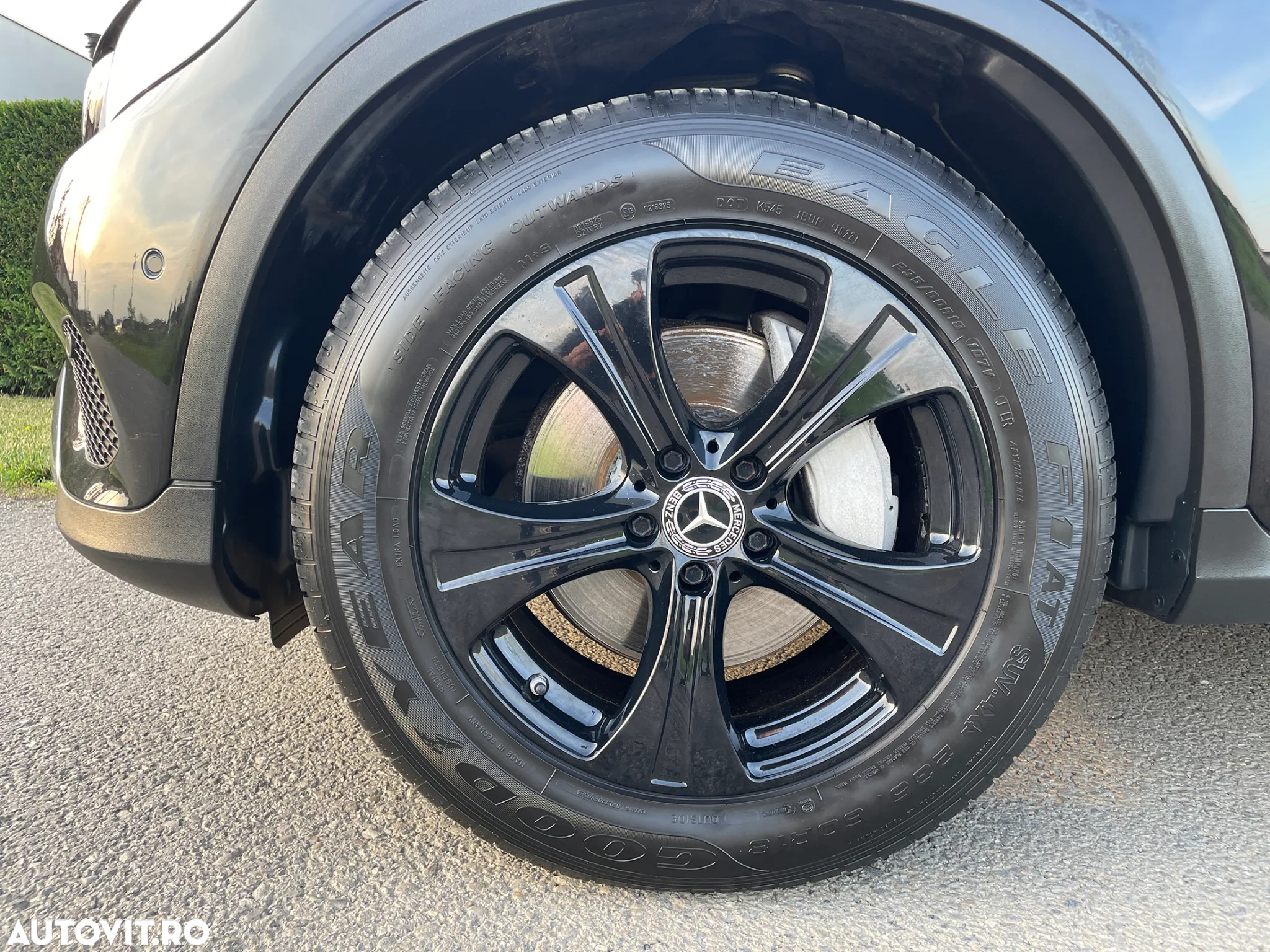 Mercedes-Benz GLC 220 d 4Matic 9G-TRONIC - 27