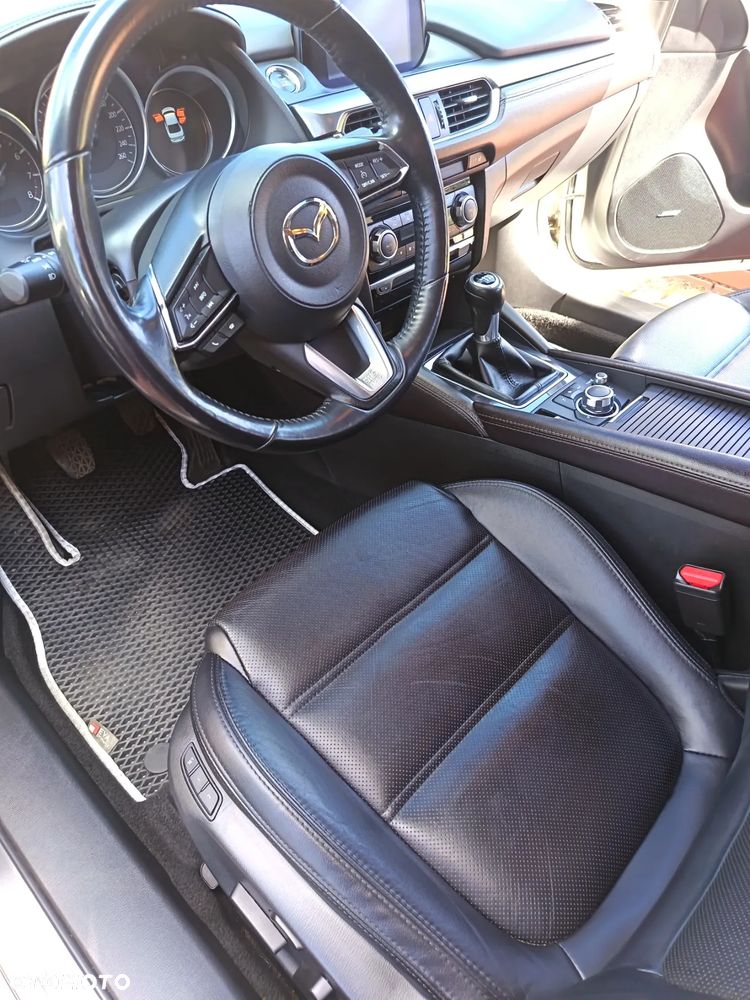 Mazda 6 2.0 Skymotion - 10