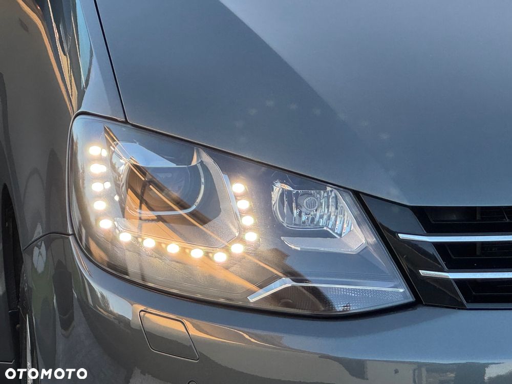 Volkswagen Sharan 2.0 TDI 4MOTION Highline - 13