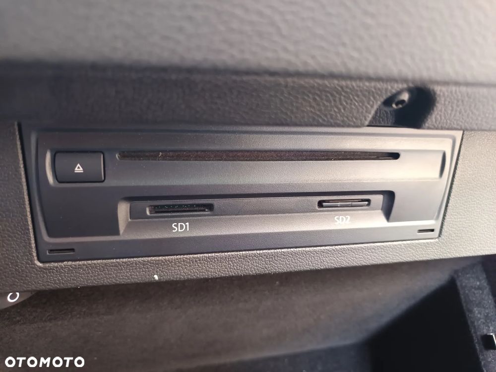 Volkswagen Passat 1.8 TSI BMT Comfortline DSG - 28