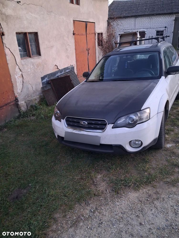 Subaru Outback - 1