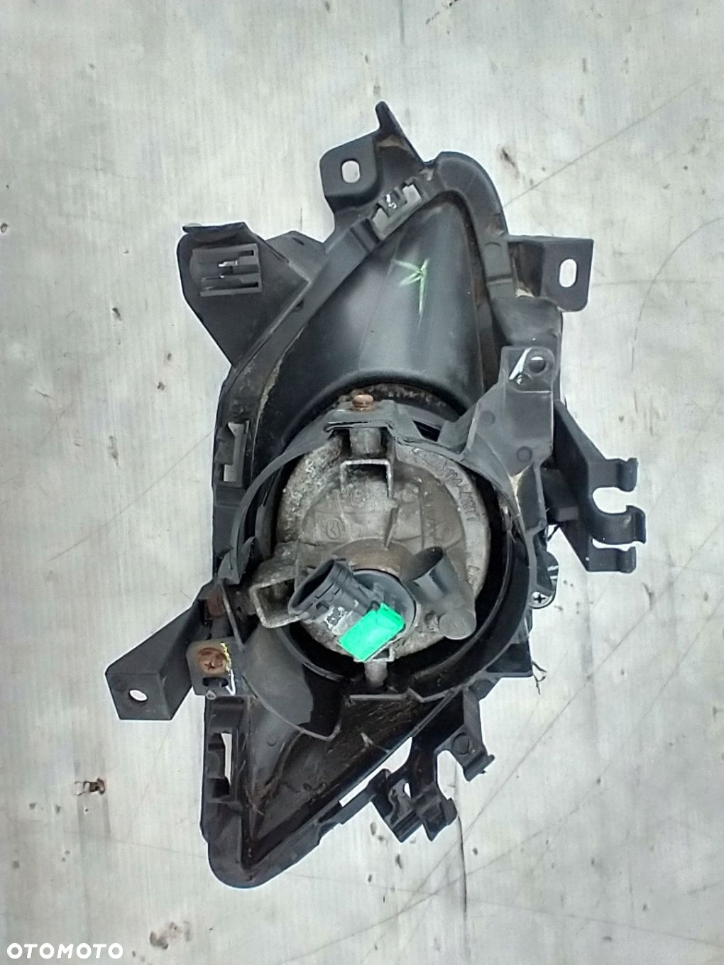 Halogen prawy z kratka oslona Mazda 6 GJ GH GHR4-50C11 - 8