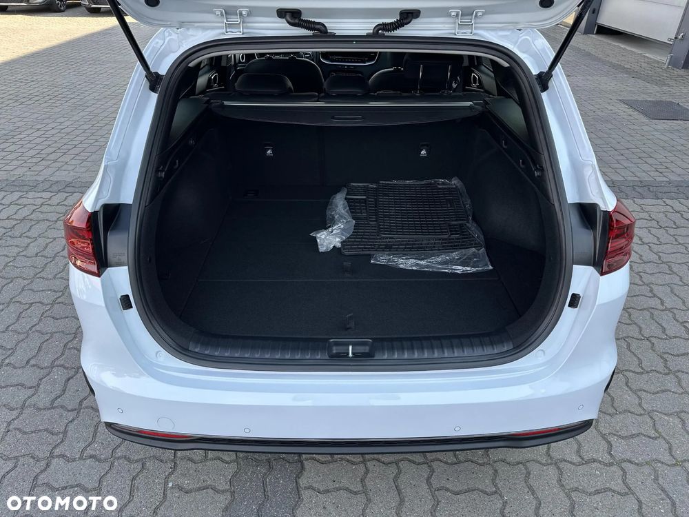 Kia Ceed 1.5 T-GDI Tribute DCT - 9