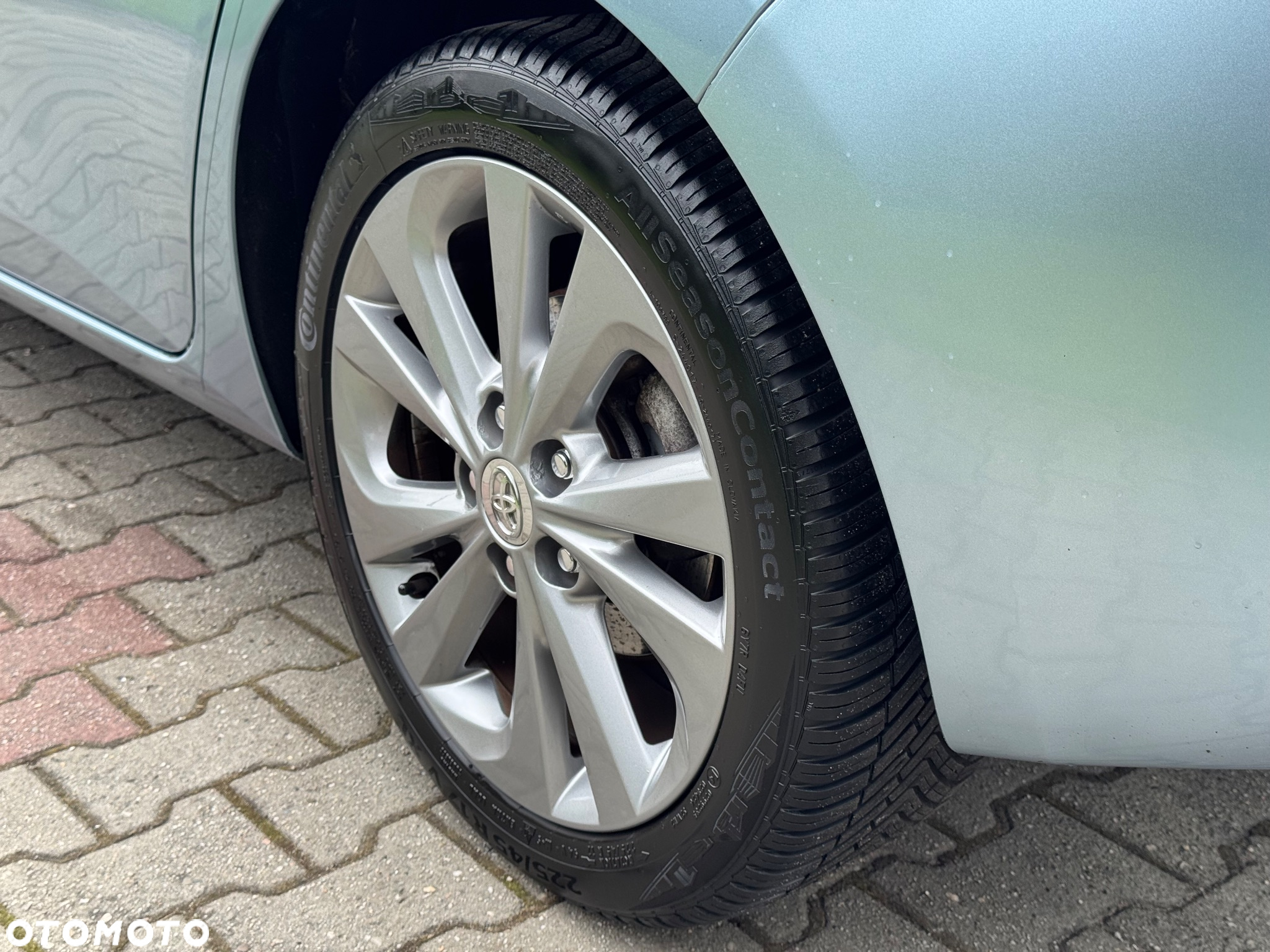 Toyota Auris Hybrid 135 Prestige - 11