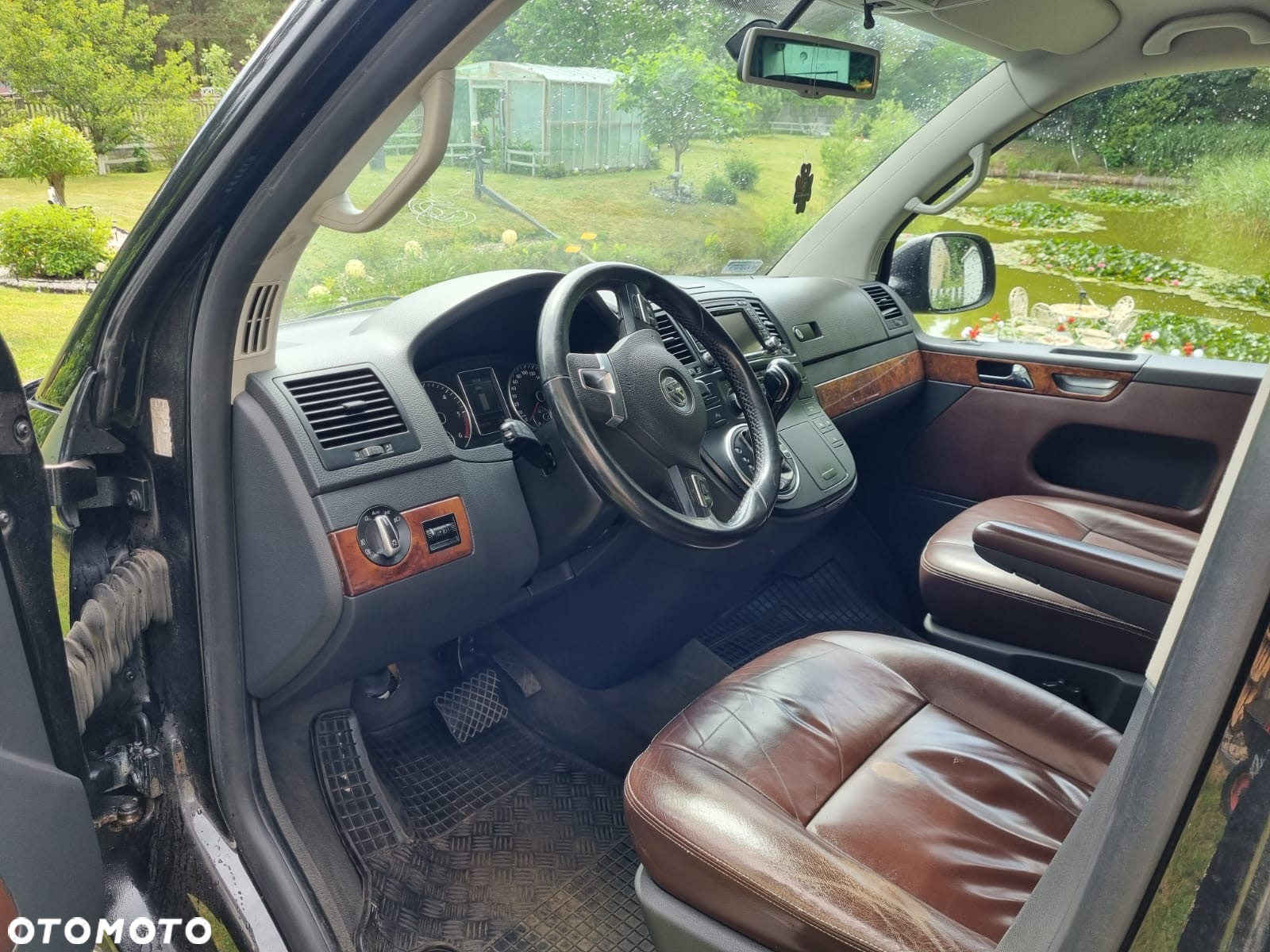 Volkswagen Multivan - 5