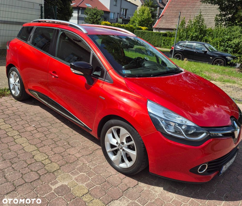 Renault Clio - 1