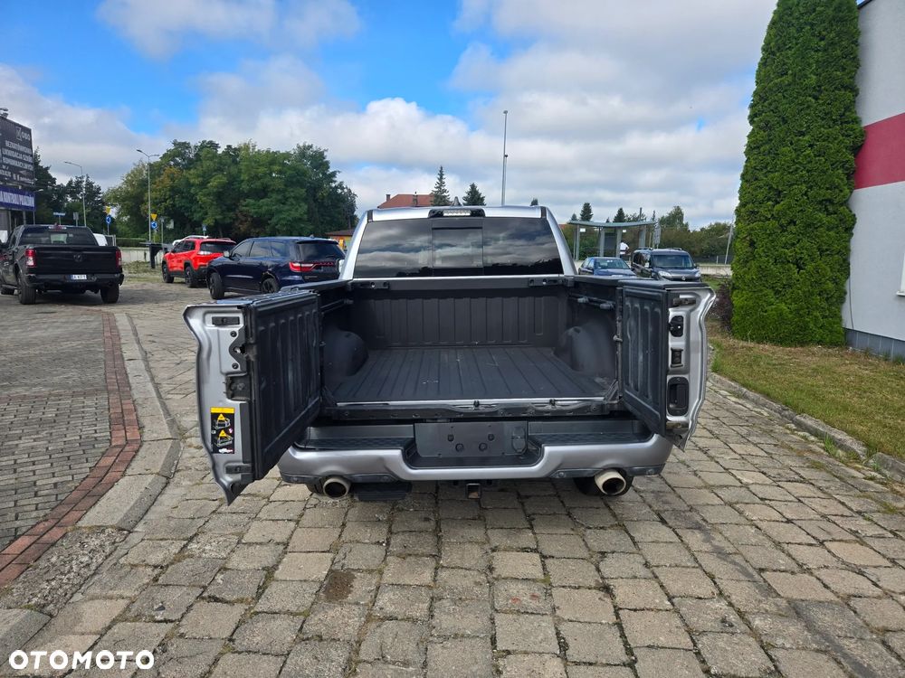 RAM 1500 Crew Cab Longhorn - 10