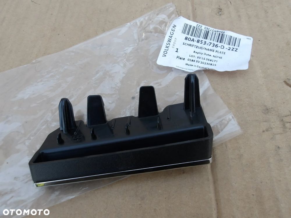 ZNACZEK EMBLEMAT QUATTRO AUDI Q5 80A S LINE 80A853736D - 3