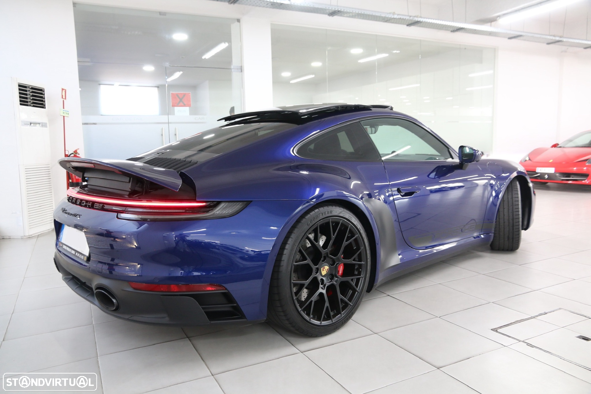 Porsche 911 (992) Carrera GTS PDK - 4