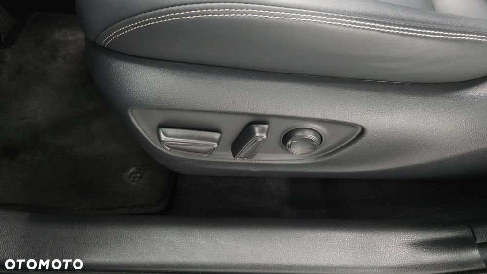 Toyota RAV4 2.5 Hybrid Comfort 4x2 - 16