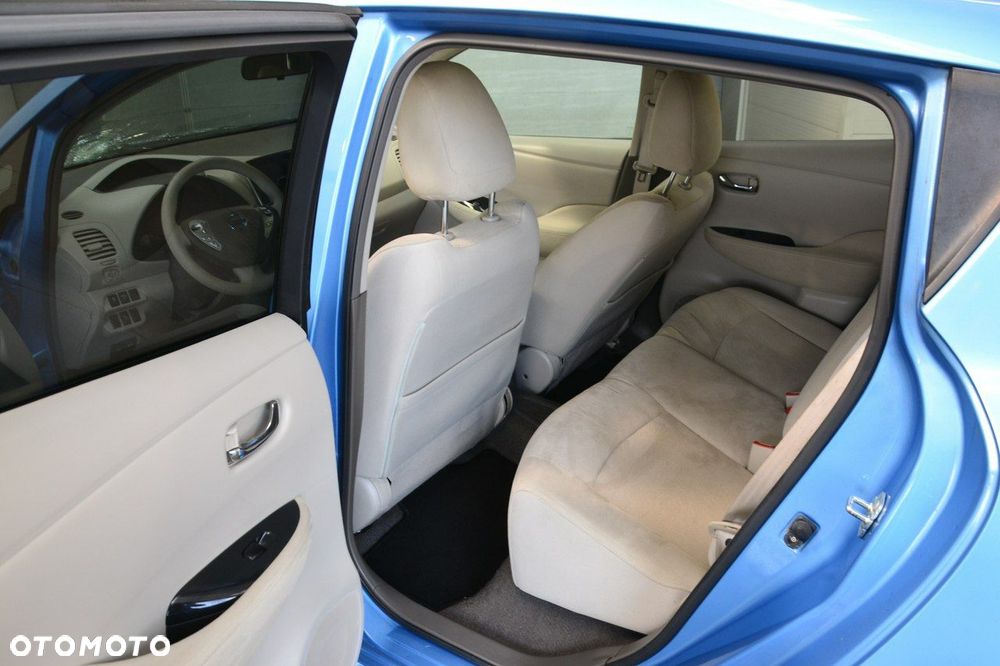 Nissan Leaf - 22