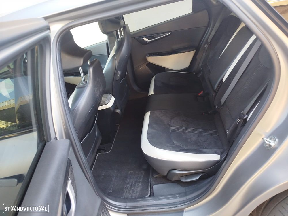 Kia EV6 77,4-kWh AWD GT-line - 16