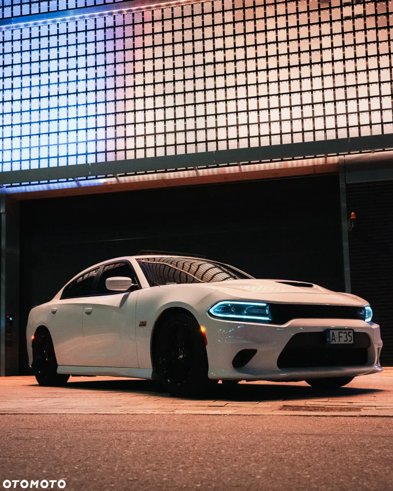 Dodge Charger 6.4 Scat Pack - 10