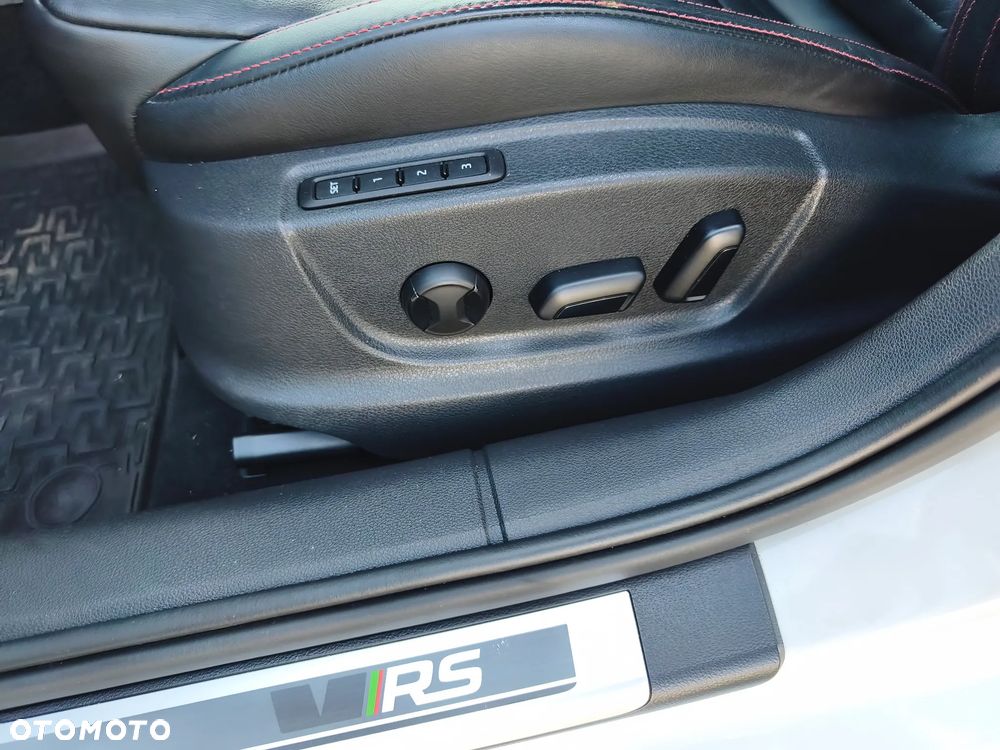 Skoda Octavia 2.0 TSI DSG RS 230 - 17