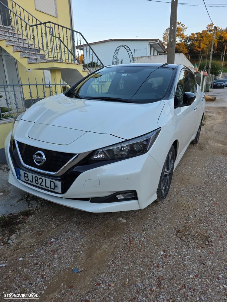 Nissan Leaf 40 kWh N-Connecta - 1