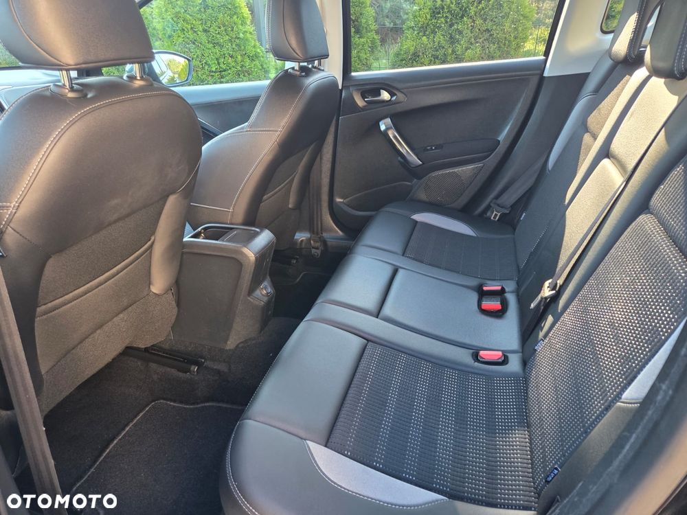 Peugeot 2008 1.6 BlueHDi Crossway S&S - 10