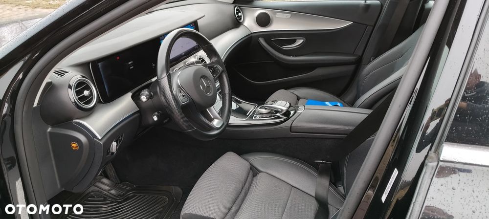 Mercedes-Benz Klasa E 220 d 9G-TRONIC Avantgarde - 19