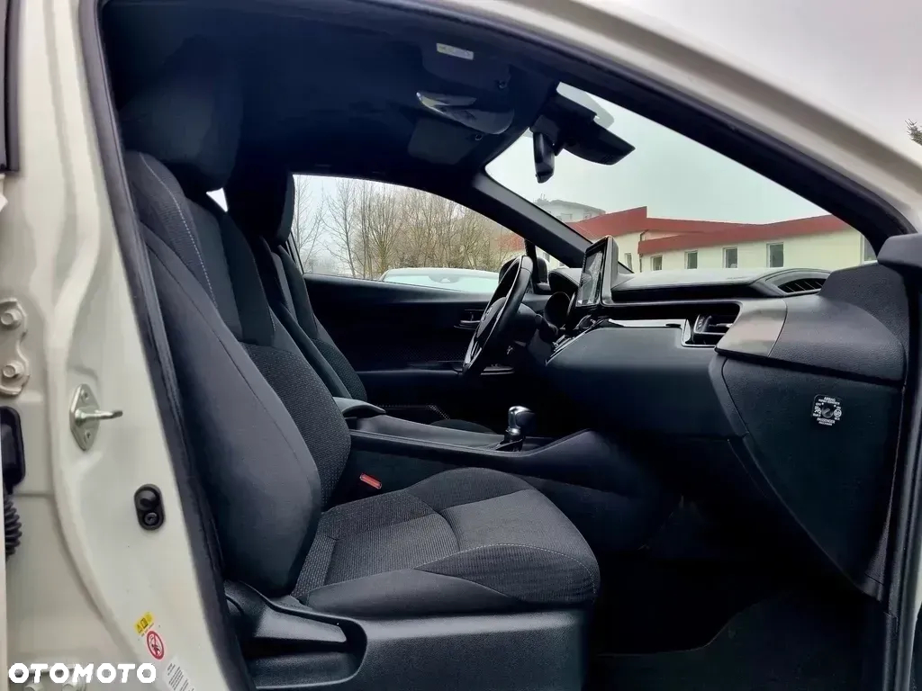 Toyota C-HR 1.8 Hybrid Comfort - 12