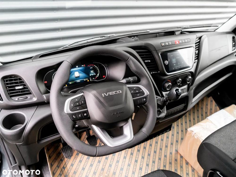 Iveco Daily 35S18HV L4H3 - 15