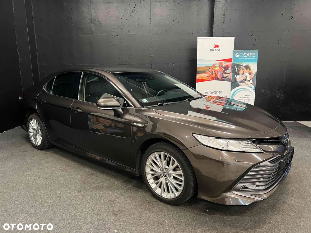 Toyota Camry 2020 photo 3