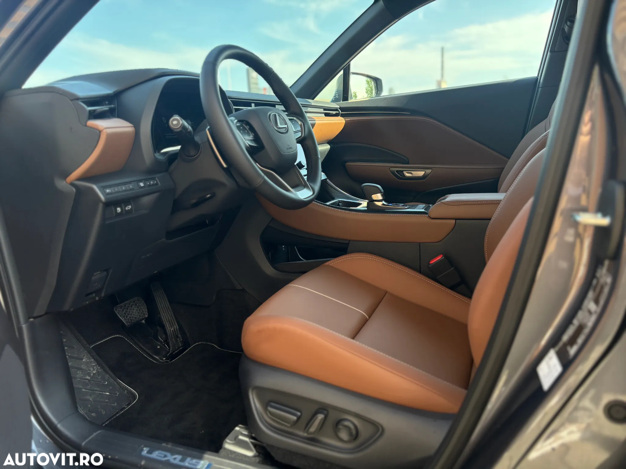 Lexus LBX 1.5 HEV 4x2 CVT Relax - 15