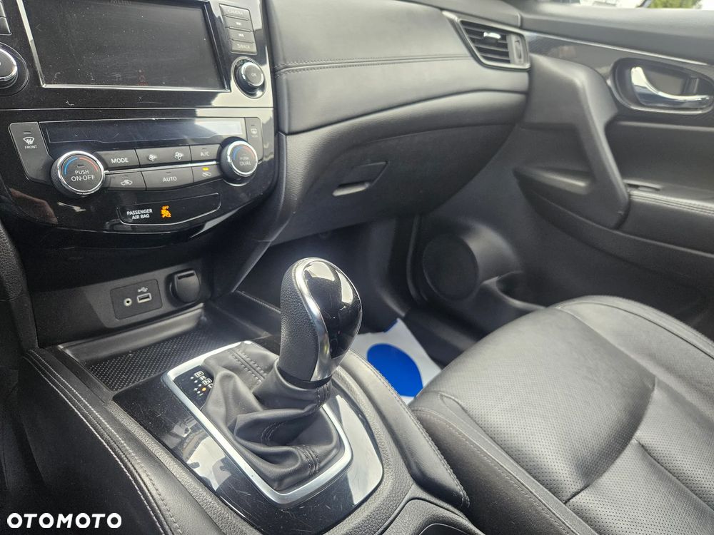 Nissan Rogue 2.5 SL AWD - 22