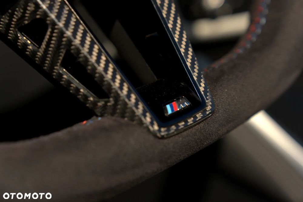 BMW M4 Competition M xDrive - 27