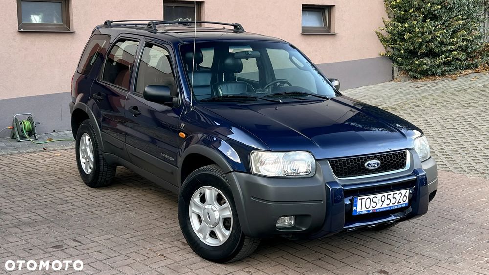 Ford Maverick 3.0 V6 Limited - 9