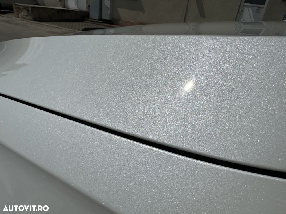 Volkswagen Golf - 10