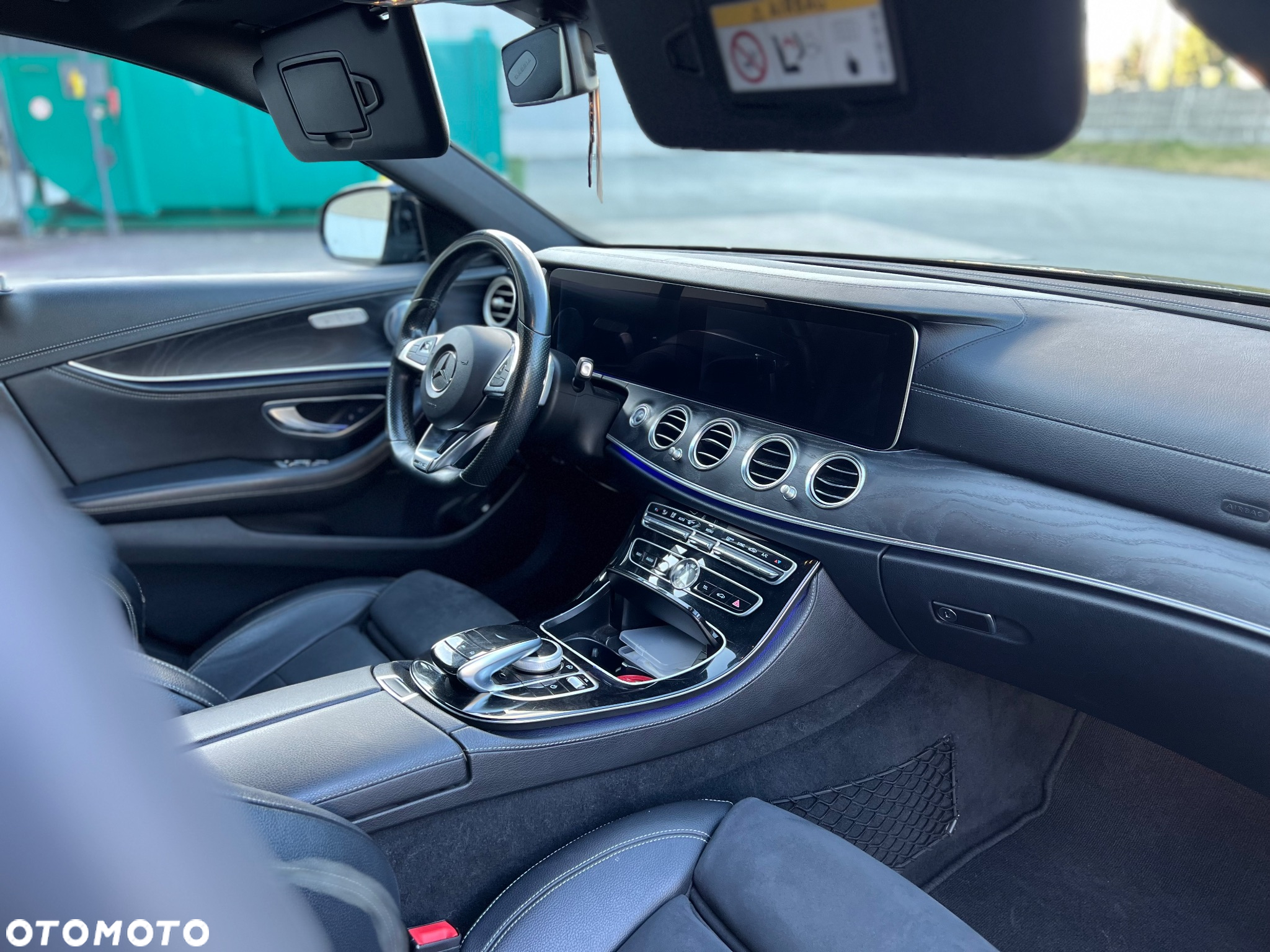Mercedes-Benz Klasa E 220 d 9G-TRONIC - 18
