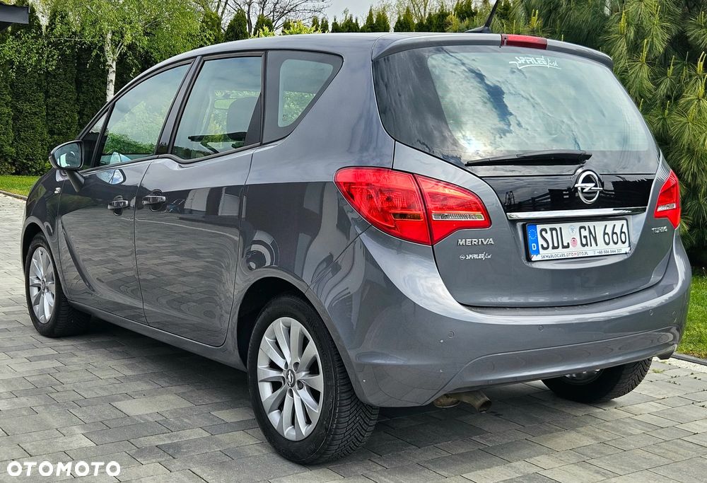 Opel Meriva 1.4 T Design Edition S&S - 4