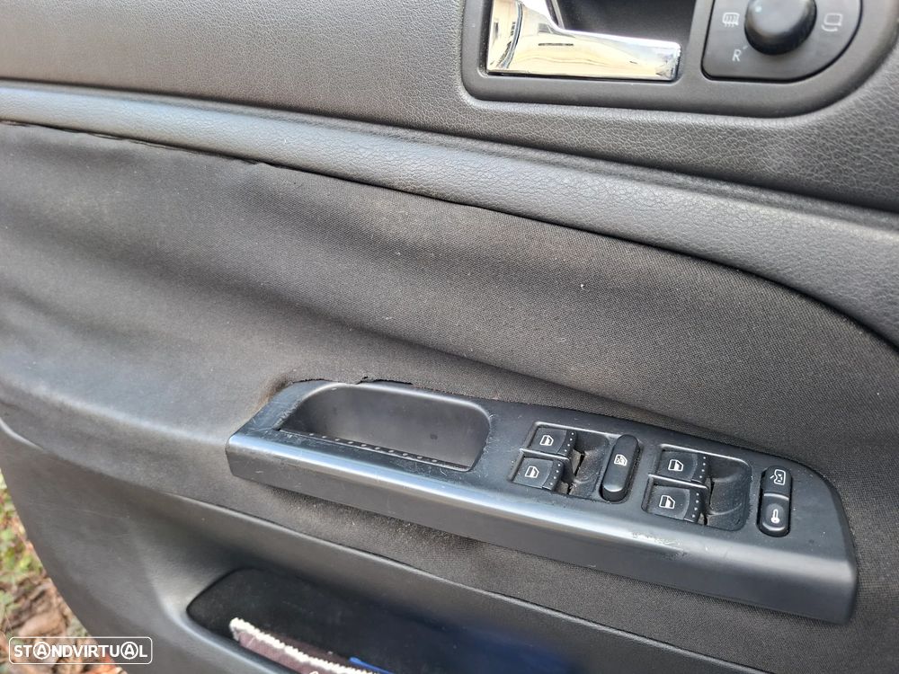 VW Passat Variant 1.9 TDi Comfortline - 16