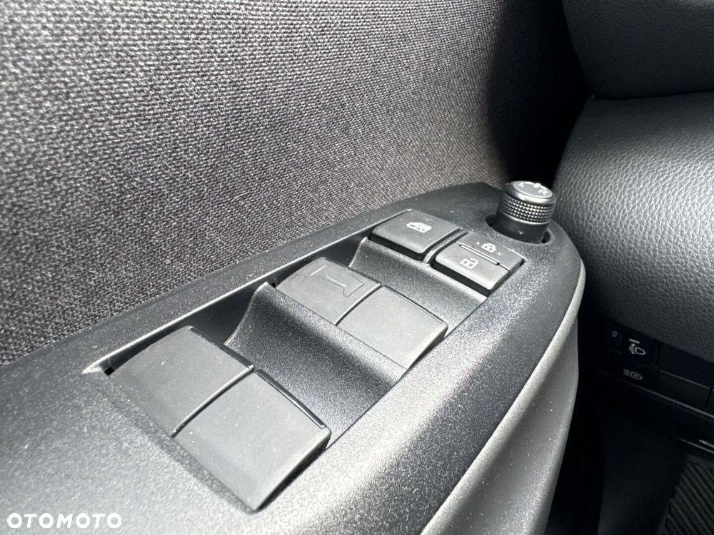 Toyota Yaris Cross - 19