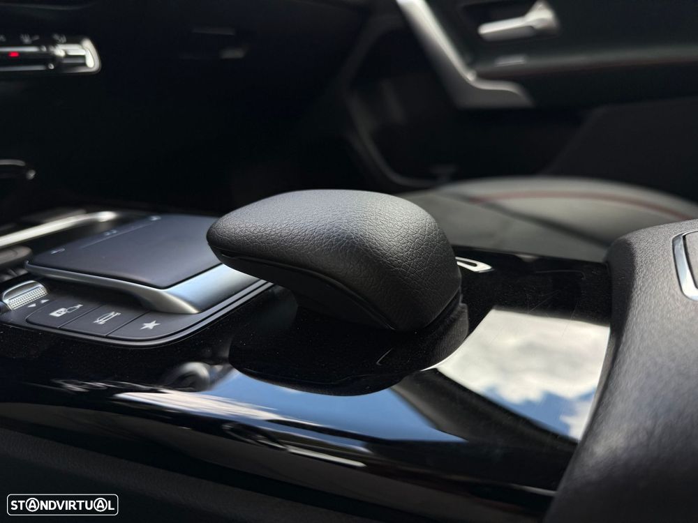 Mercedes-Benz A 250 e AMG Line - 54