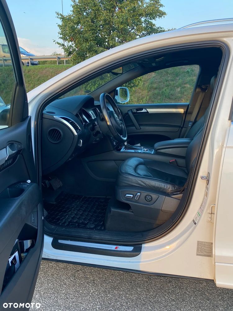 Audi Q7 3.0 TFSI Quattro Tiptronic - 14
