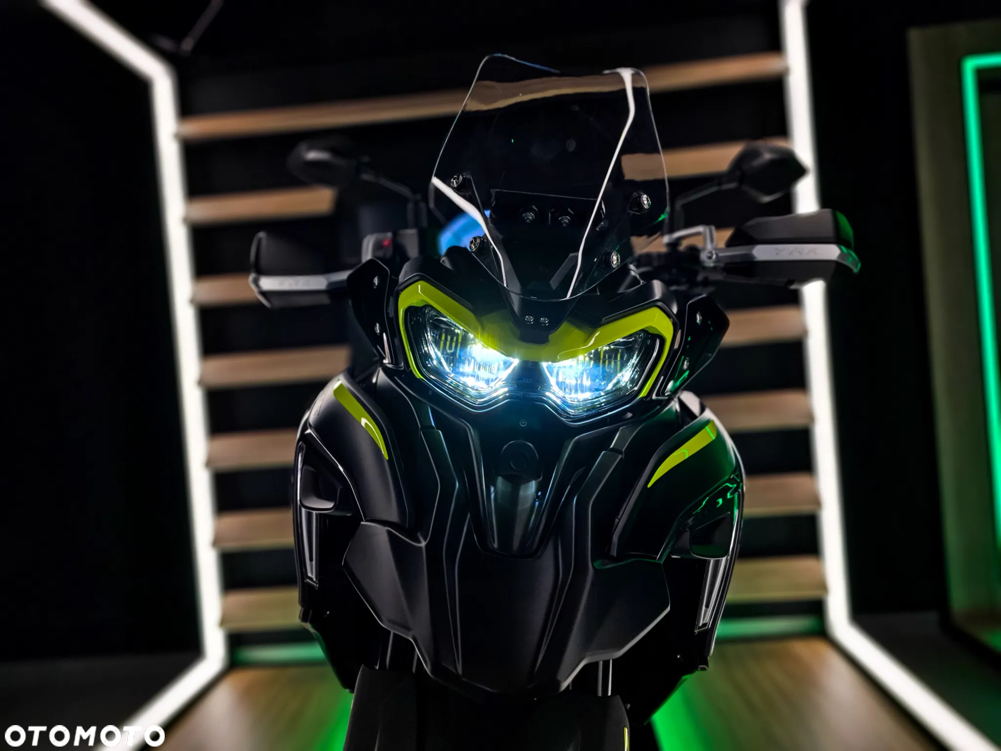 Benelli Inny - 7