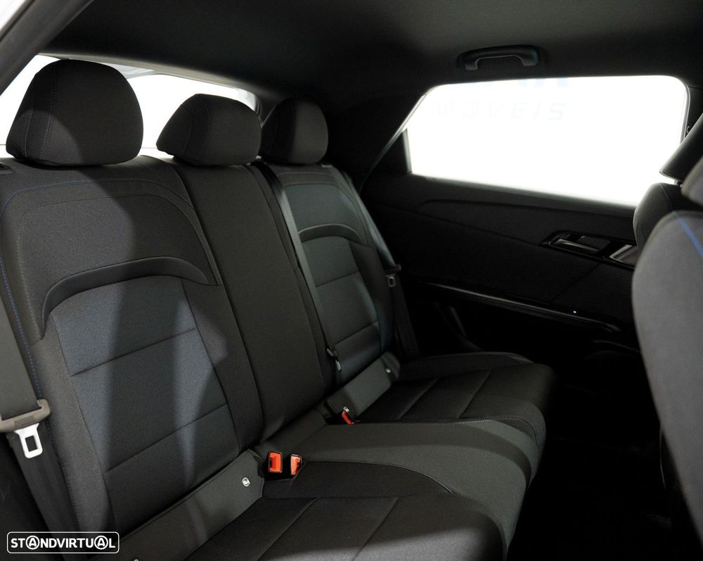 MG MG4 51 kWh Standard - 11