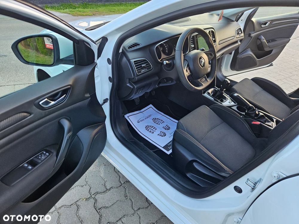 Renault Megane ENERGY TCe 100 LIMITED - 11