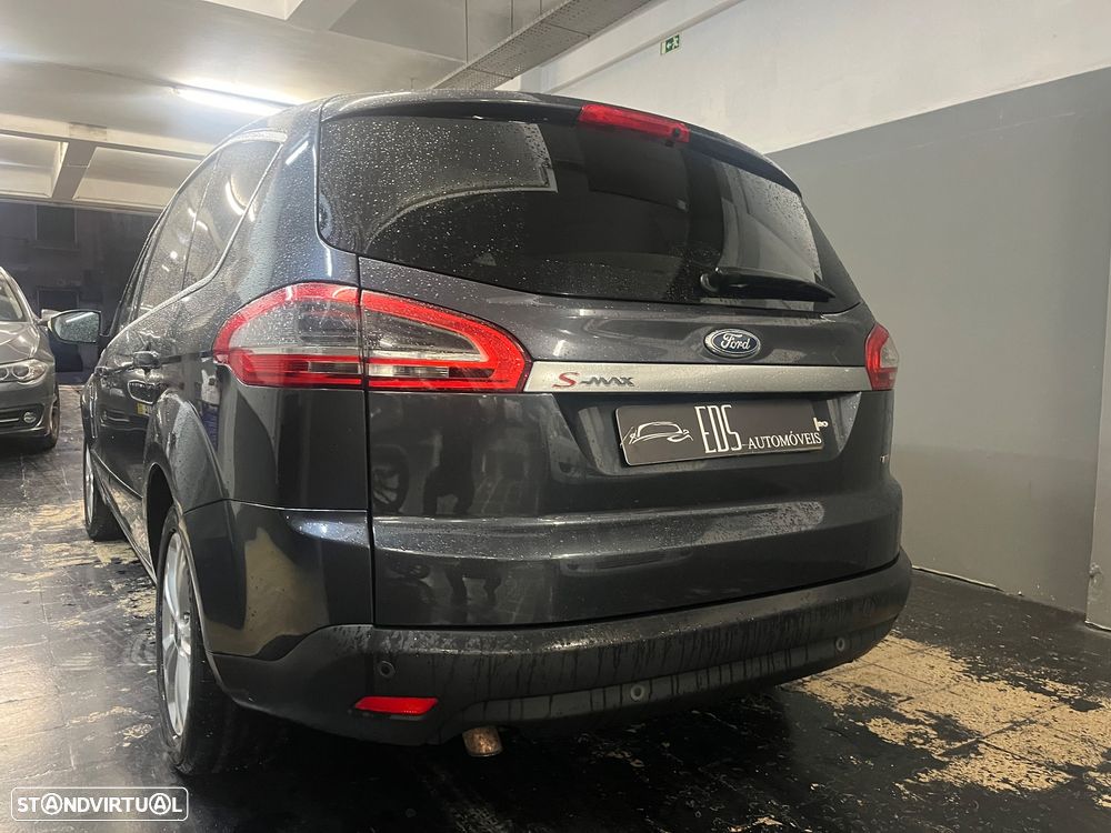 Ford S-Max 2.0 TDCi Titanium 7L - 6