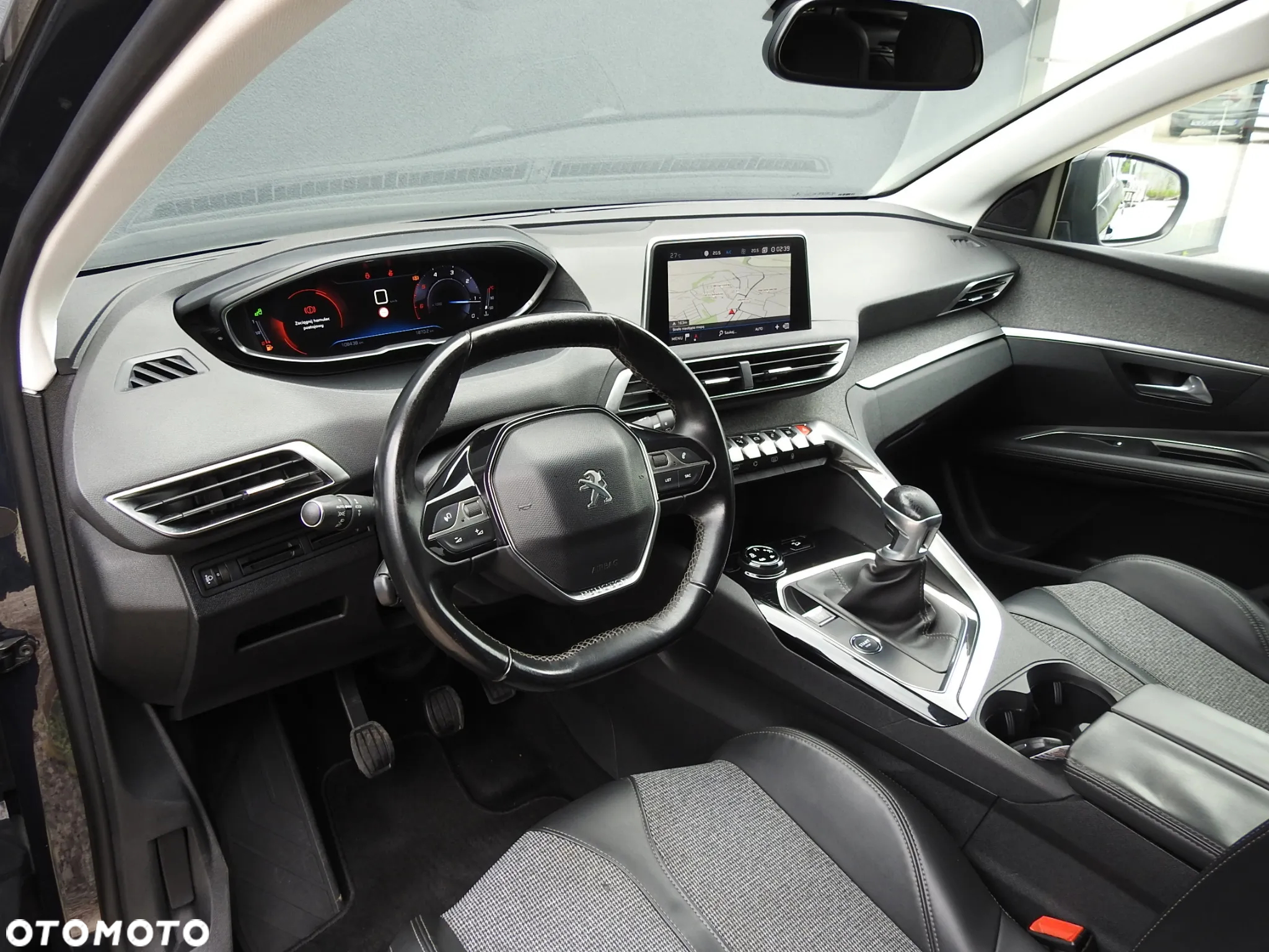 Peugeot 3008 1.6 BlueHDi Allure S&S - 15