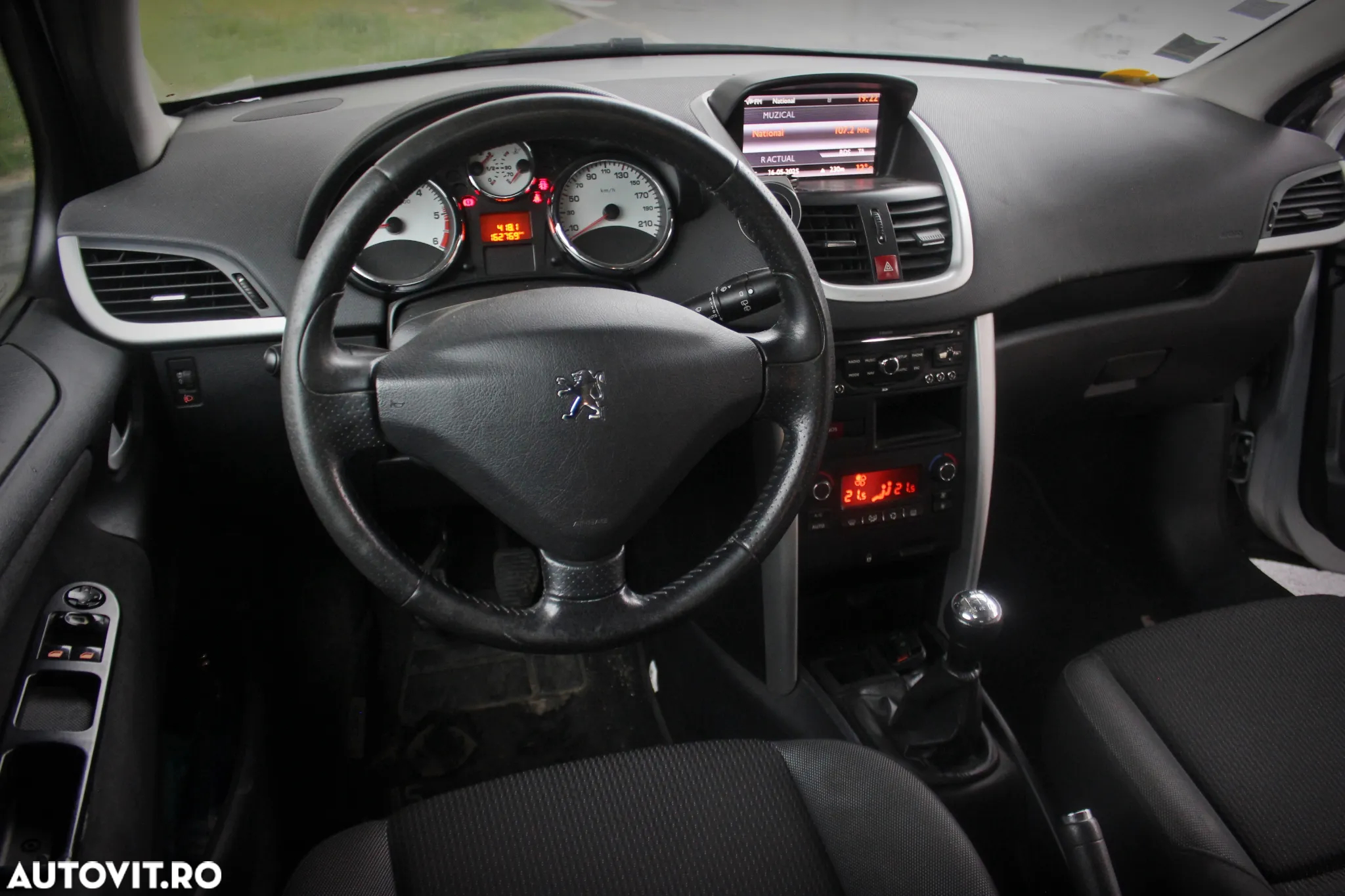 Peugeot 207 SW 1.6 HDI FAP Active - 15