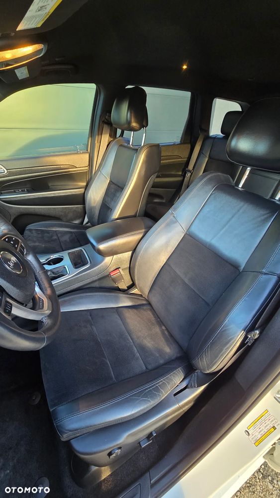 Jeep Grand Cherokee 3.6 V6 Laredo - 16