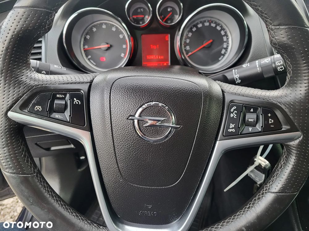 Opel Insignia 1.6 Turbo Sports Tourer Cosmo - 12