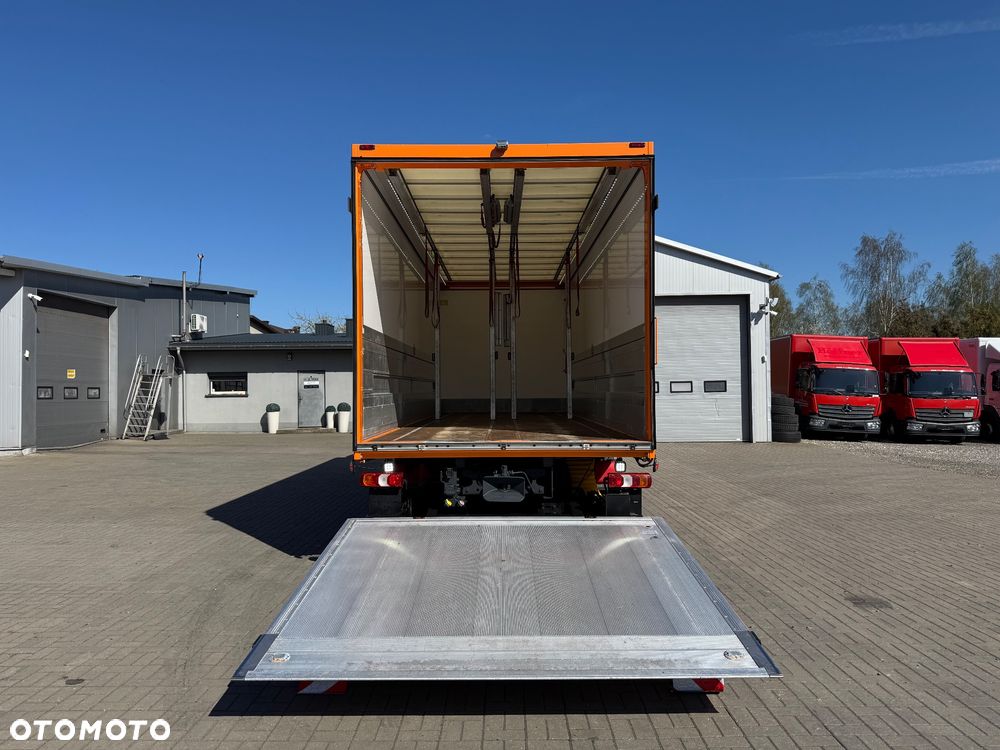 Mercedes-Benz Actros - 15