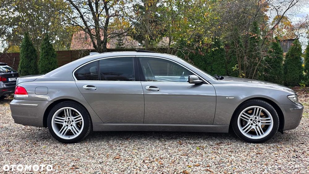 BMW Seria 7 - 15