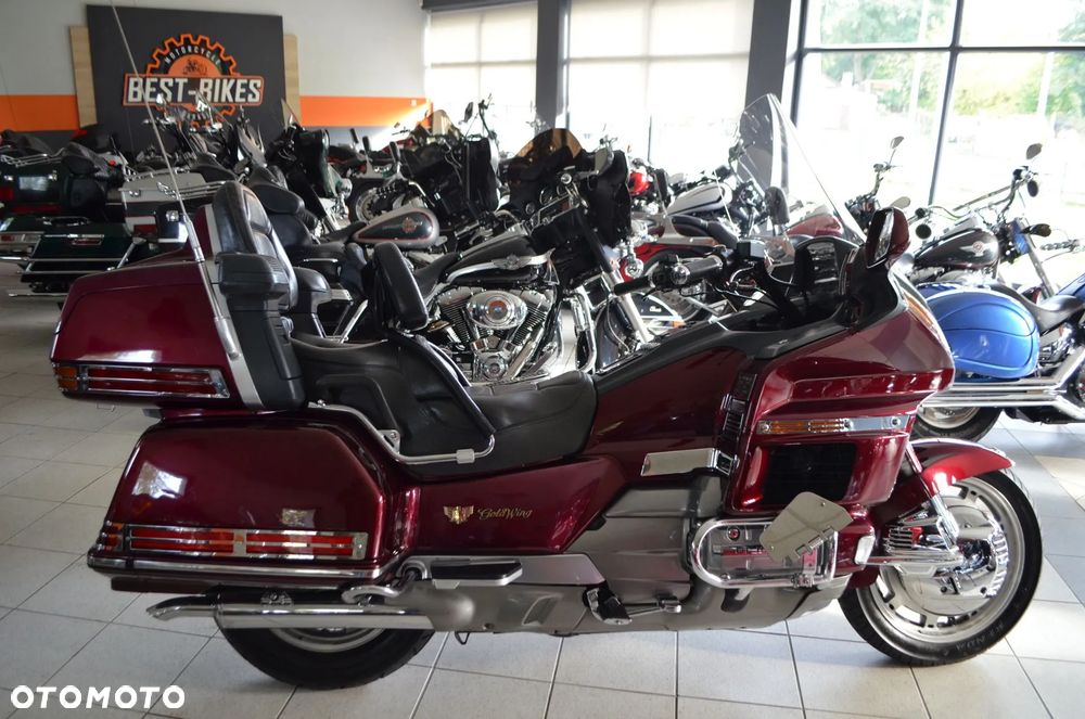 Honda GL - 32