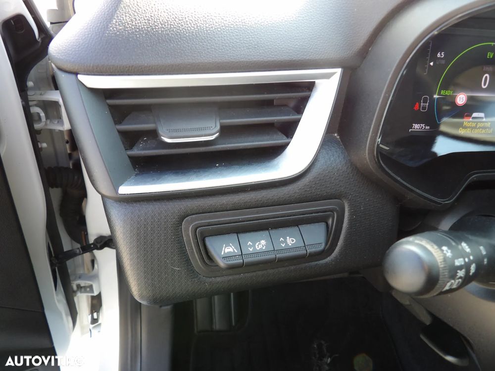 Renault Clio - 13